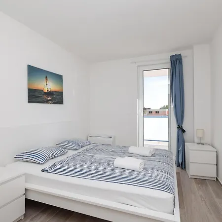 Lovely In Privlaka (Zadar)