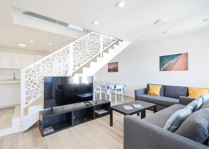 Lovely In Privlaka (Zadar)